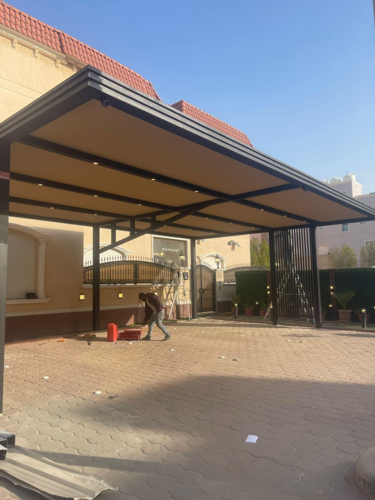 Premium Shade Installation